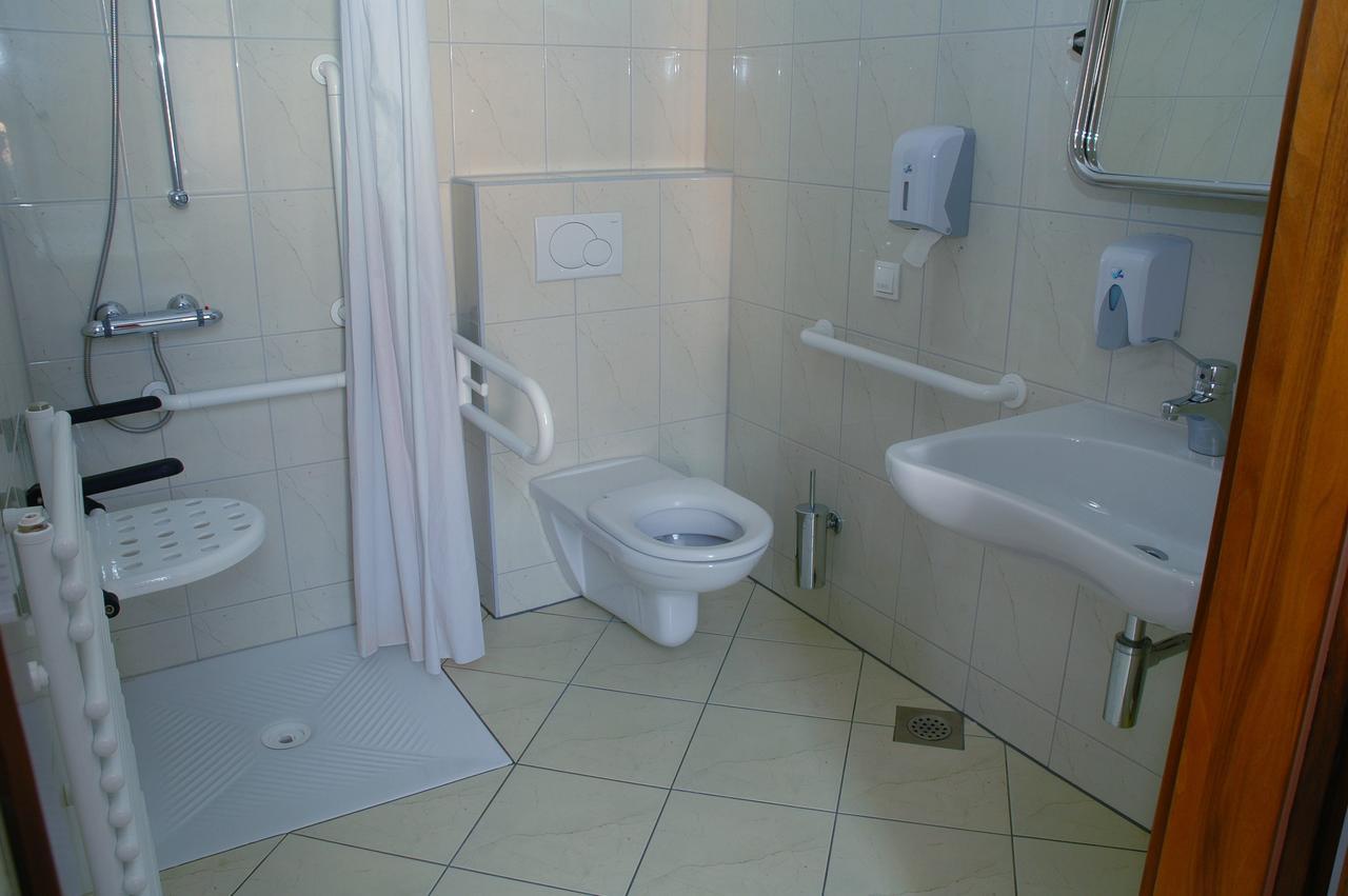 Hotel & Hostel Marenberg Radlje Radlje ob Dravi Zewnętrze zdjęcie