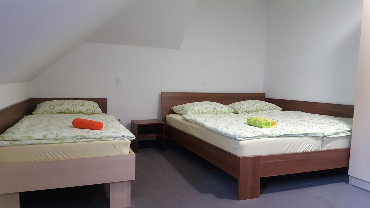 Hotel & Hostel Marenberg Radlje Radlje ob Dravi Zewnętrze zdjęcie
